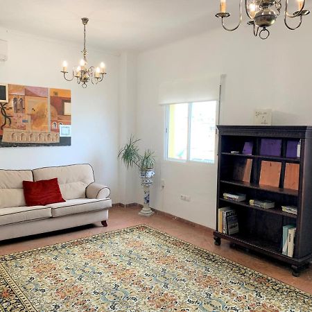 Wide And Traditional- 2Bd 1Bth- Gavidia Sevilla Kültér fotó
