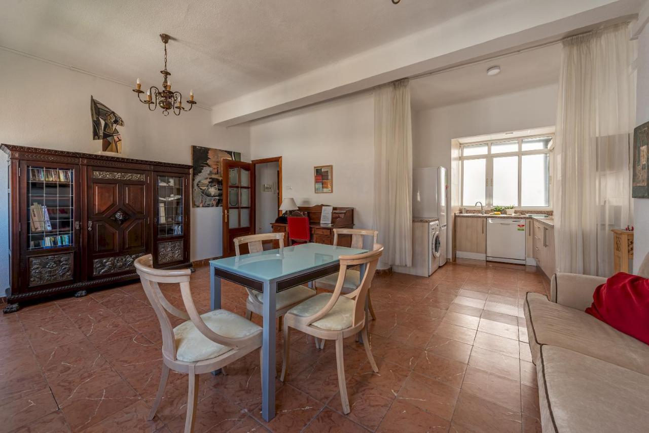 Wide And Traditional- 2Bd 1Bth- Gavidia Sevilla Kültér fotó